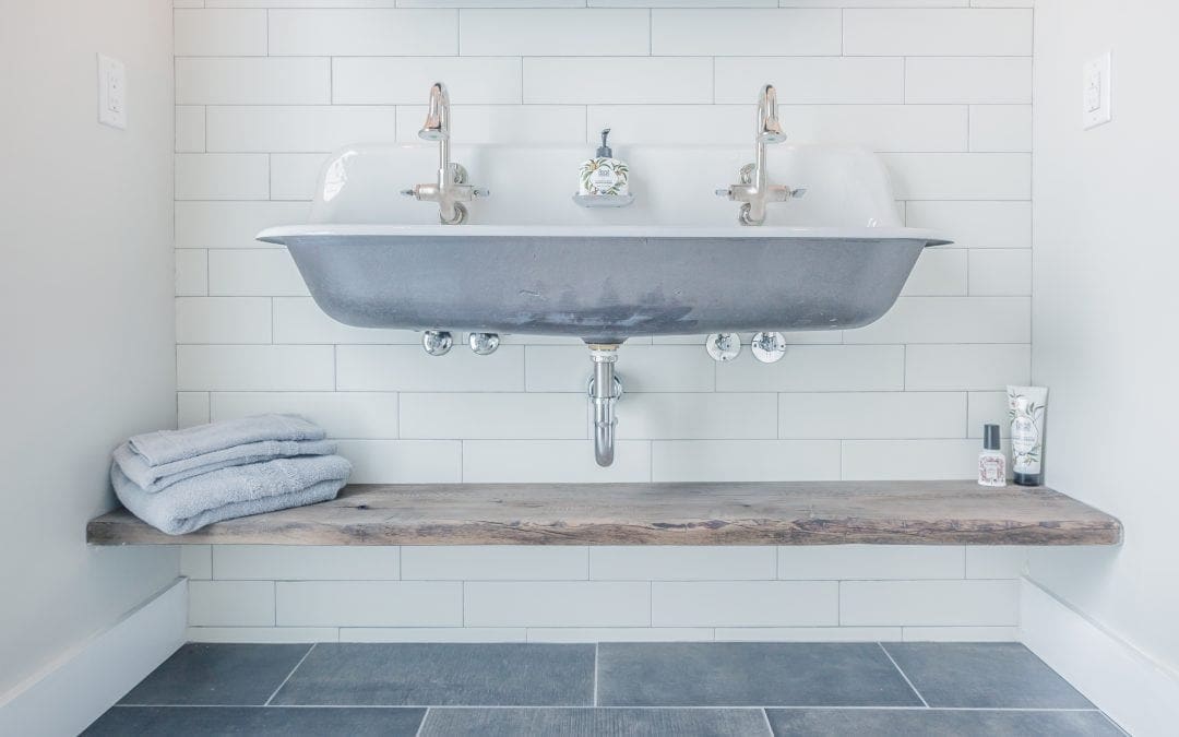 Solano Bathroom Shelf