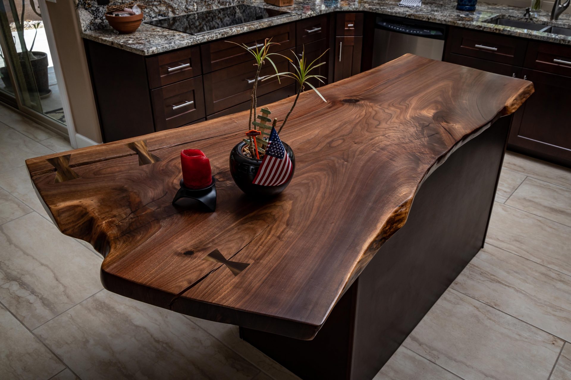 live edge over kitchen island with pendant light