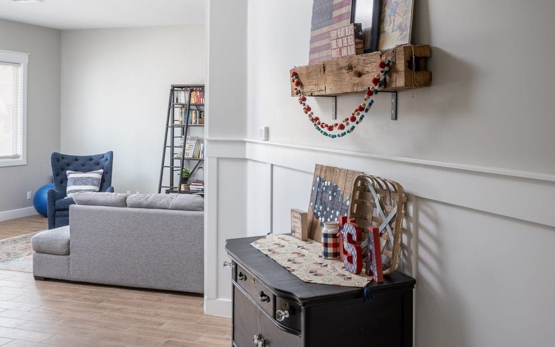 Reclaimed Entryway Mantel