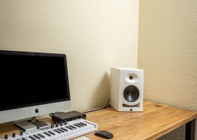 Red Elm Recording Studio Desk