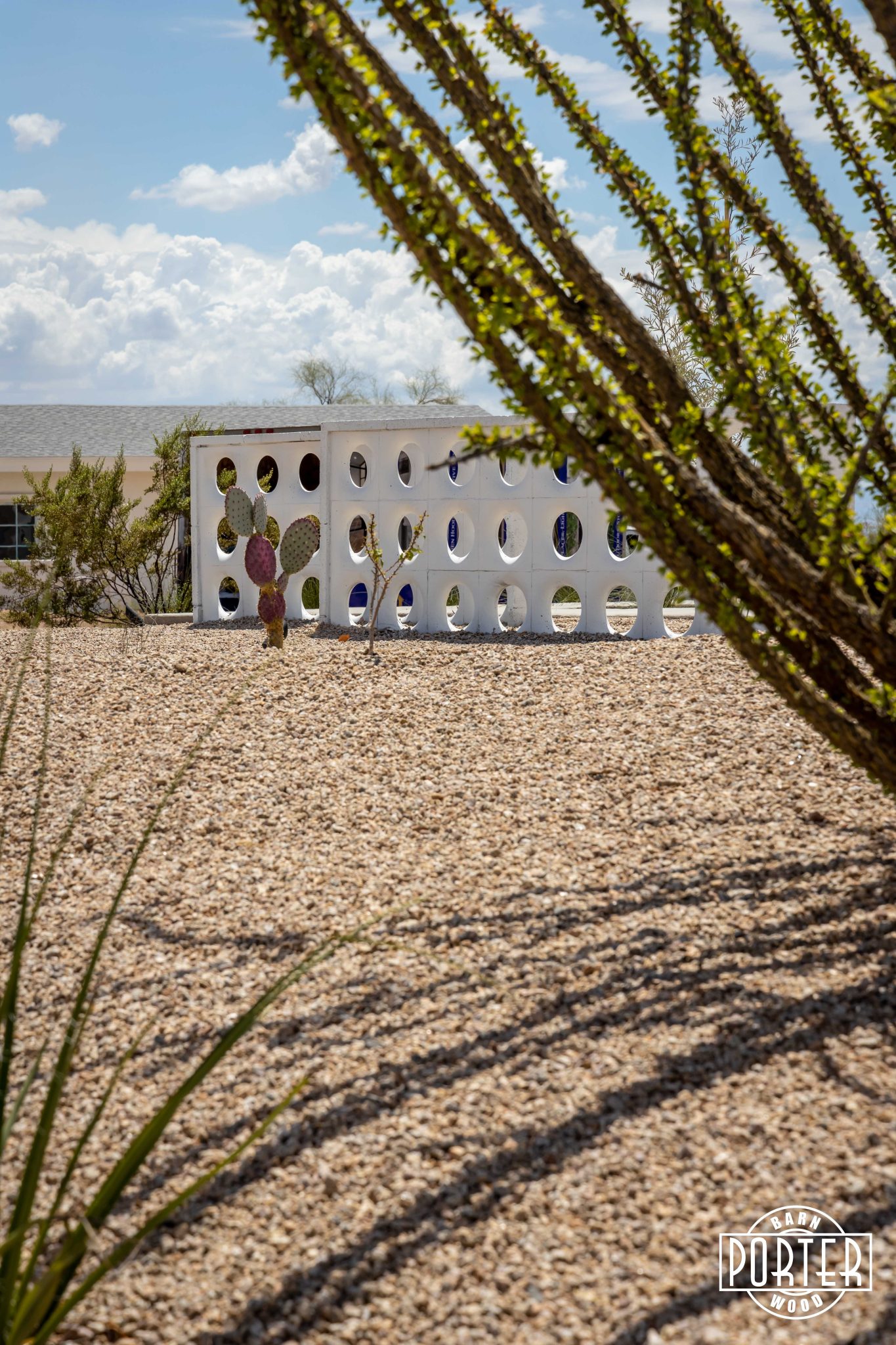 Outdoor Eclipse Block Porter Barn Wood